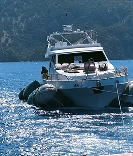 Lifting boat out of the water